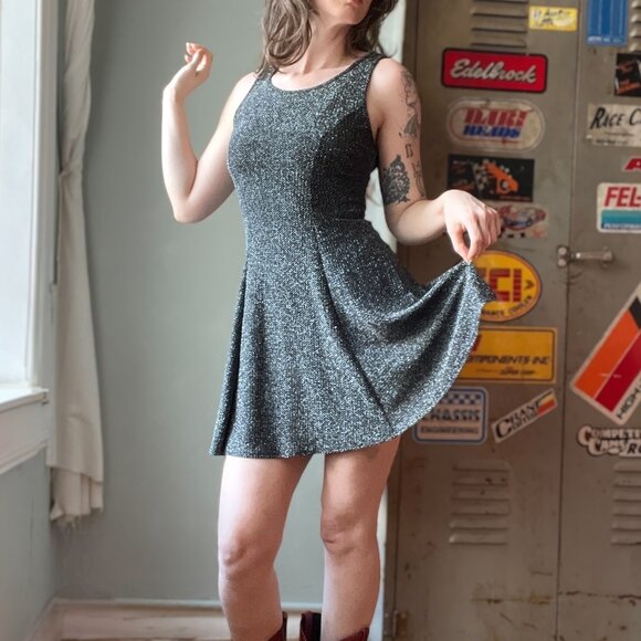 Vintage 90s Silver Lurex Mini Dress | 60s Mod Party Style | Metallic Knit | XS/S - Picture 1 of 10